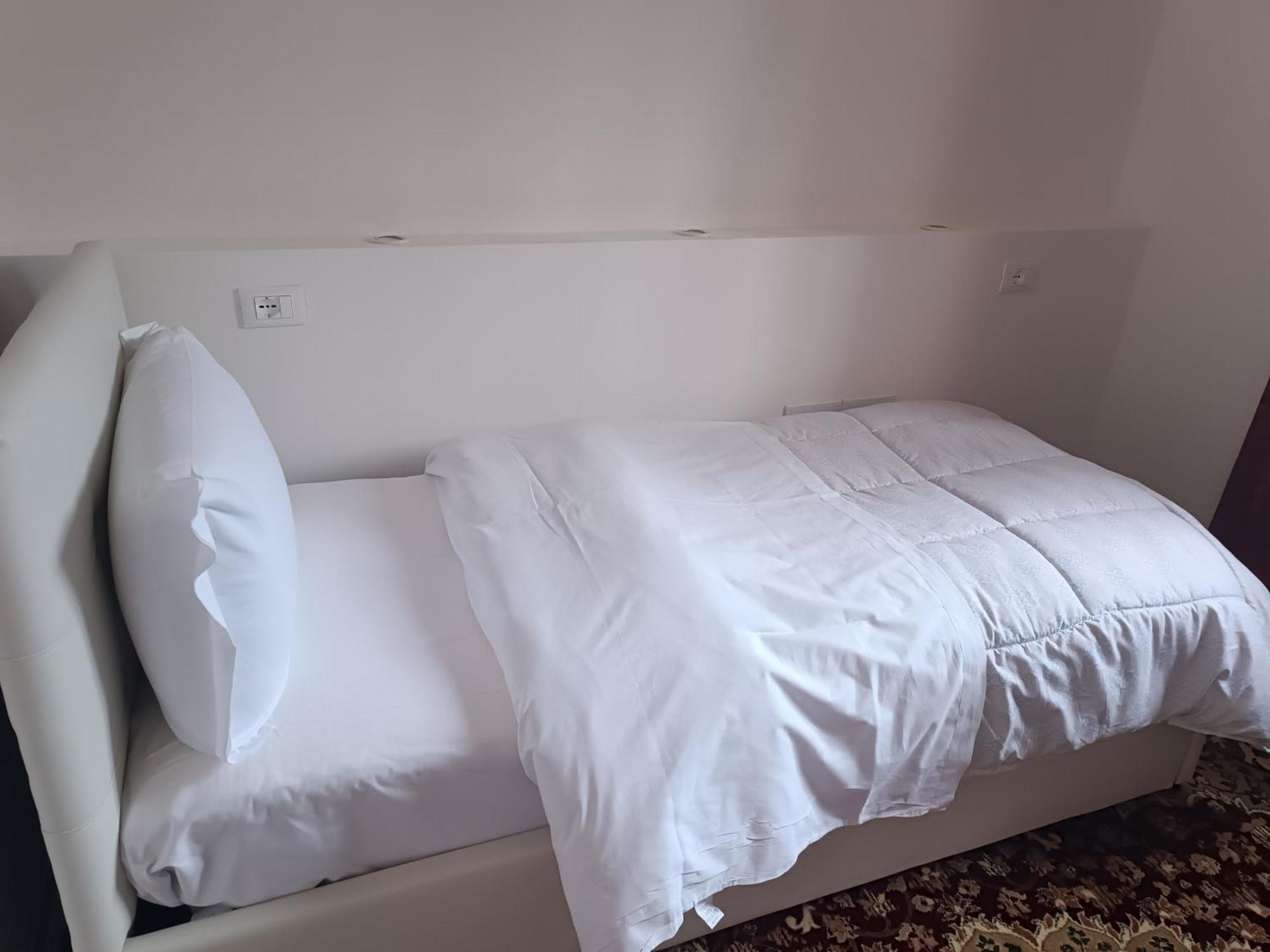 Locazione Turistica 2 Bed & Breakfast Tessera Eksteriør bilde